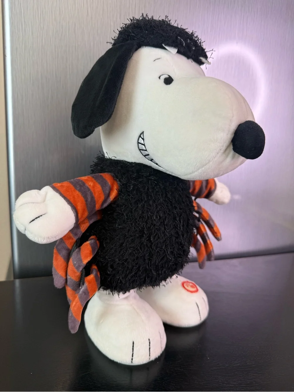 Rare Halloween Hallmark Snoopy Itsy Bitsy Spider Plush Sound Motion Peanuts